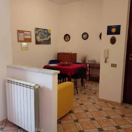 Casa Claudia Pensión *