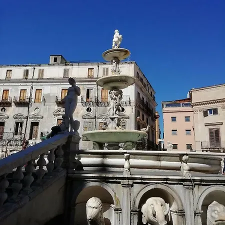 بيت ضيافة Casa Claudia باليرمو