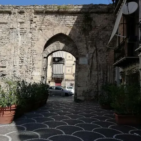 Casa Claudia Gasthuis Palermo